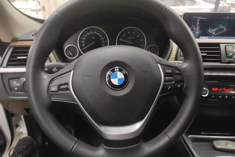 Used BMW 3 Series GT 2013 320i Sport Design Package
