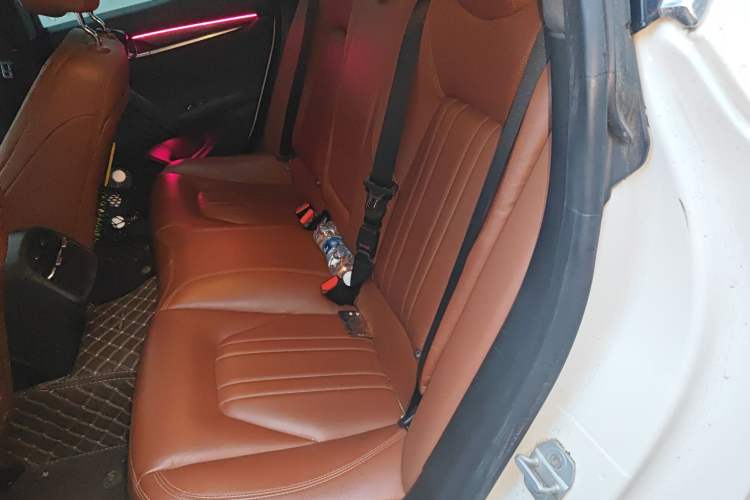 Used Maserati Ghibli 2014 3.0T Standard Edition Left Rear Seat