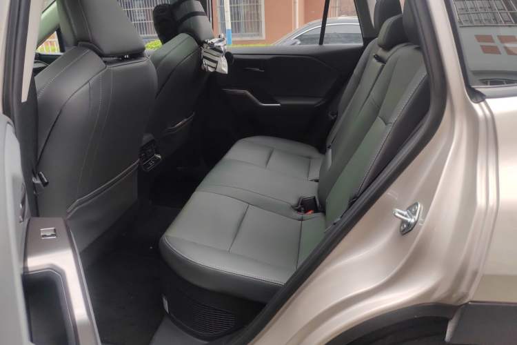 Used Toyota Wildlander 2026 Model 2.0L Smart Electric Hybrid Dual-Engine PRO+