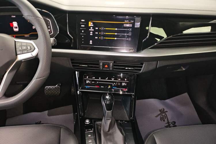 Used Volkswagen Passat 2026 Model, Outstanding 380TSI Longteng Edition