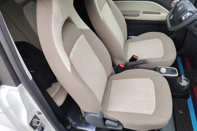 Used Chery QQ Ice Cream 2024 Edition Youth Version 205km Sundae Right Front Seat