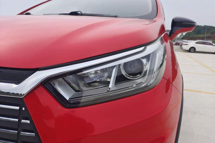 Used BYD Yuan New Energy 2018 EV360 Smart Connect Cool Edition
