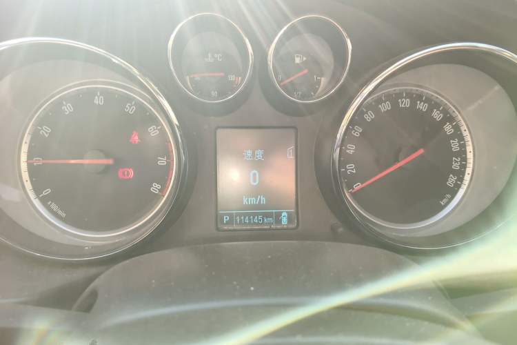 Used Buick Regal 2014 1.6T Fashionable Tech Edition
