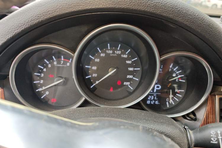 Used Zotye SR9 2017 2.0T Automatic Ultimate Edition
