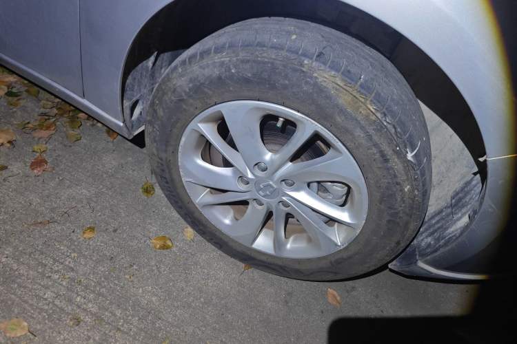 Used SINOGOLD GM3 2018 B-Series Right Front Wheel Hub