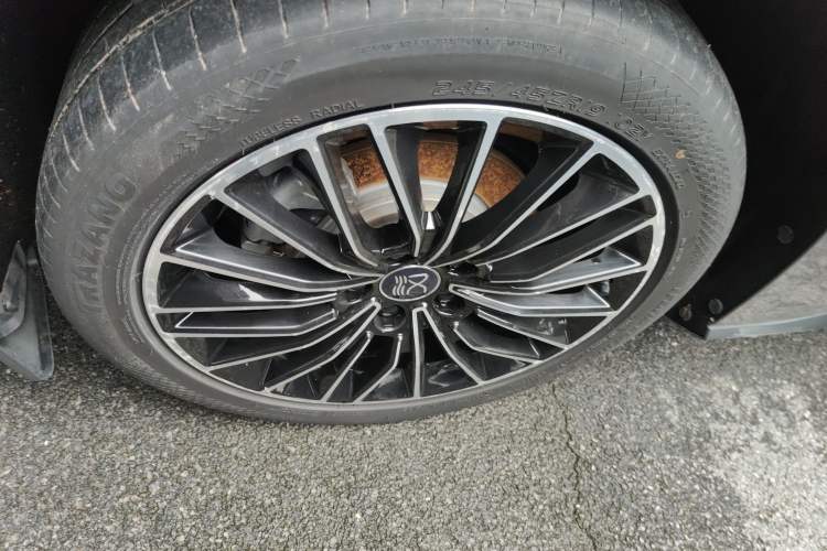 Used BYD Han 2021 EV Standard Range Luxury Model Right Rear Wheel Hub