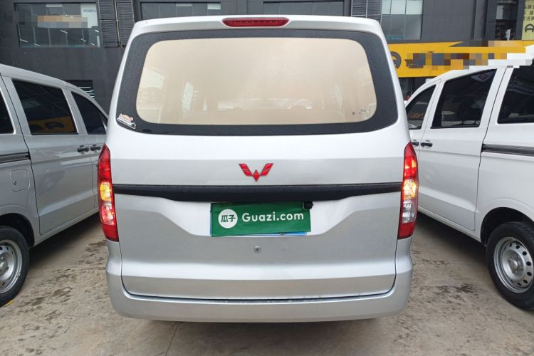 Used Wuling Hongguang V 2022 1.5L Jingqu Edition Electric-Assist LAR
