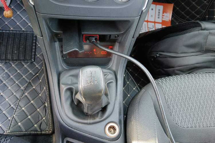 Used Peugeot 308 2014 Enjoy Edition Classic 1.6L Manual YouShang Model