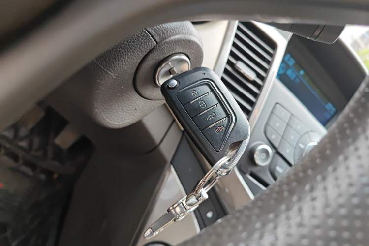 Used Chevrolet Cruze 2015 1.5L Classic SE MT