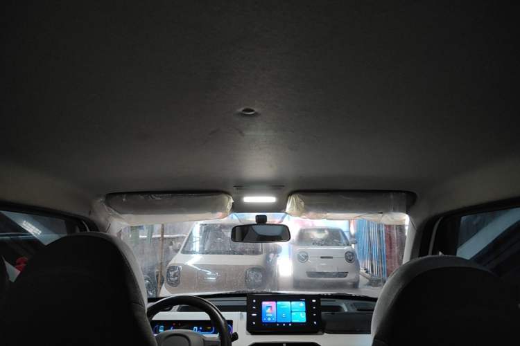 Used Geely Galaxy Panda 2024 Panda Mini 200km Endurance Bear
