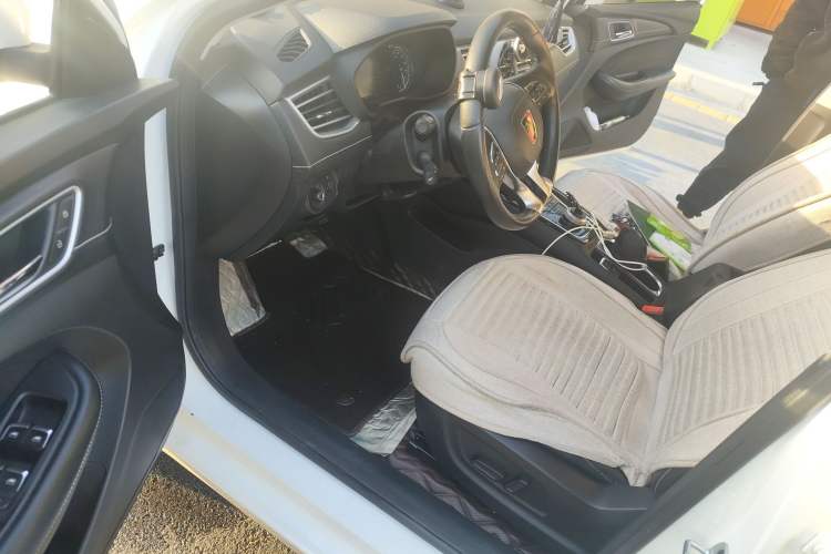 Used Roewe Ei5 2018 Internet Flagship Edition
