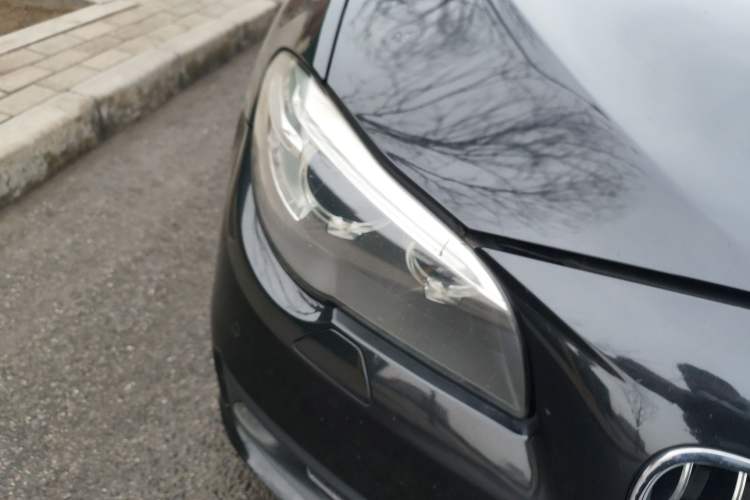 Used BMW 5 Series 2014 520Li Elegant Model Right Front Headlight