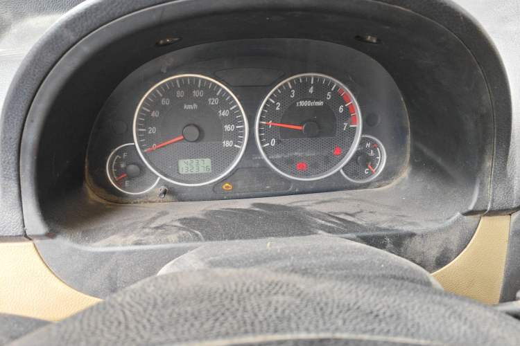 Used Dongfeng Xiaokang C37 2015 1.5L Standard II DK15-06
