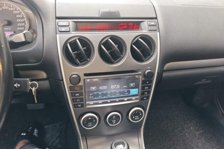 Used Mazda 6 2013 2.0L Automatic Fashion Edition Audio And AC Panel