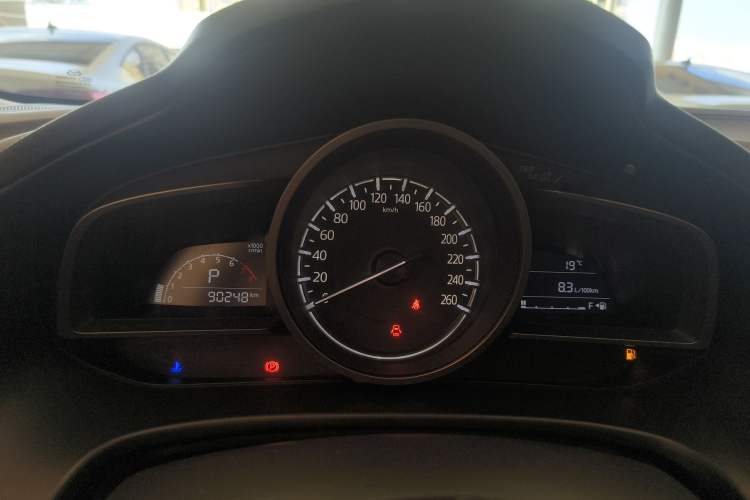 Used Mazda Mazda 3 Axela 2019 Cloud-Controlled Sedan 1.5L Automatic Luxury Model China VI Standard
