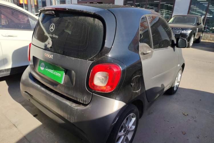 Used smart fortwo 2018 1.0L 52kW Hardtop Dynamic Version China V