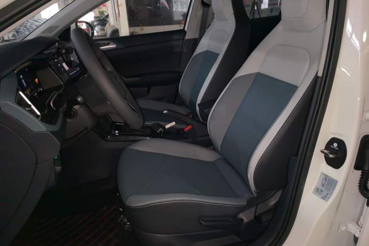 Used Volkswagen Lavida 2023 New Sharp 1.5L Automatic New Wish Edition