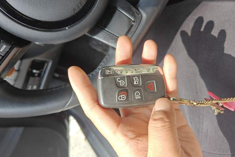 Used Jaguar F-TYPE 2015 3.0 SC S Hardtop Version Vehicle Key