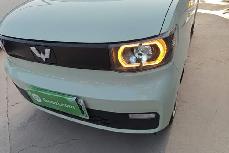 Used Wuling Hongguang MINIEV 2021 Macaron Premium Model – Lithium Iron Phosphate Left Front Headlight