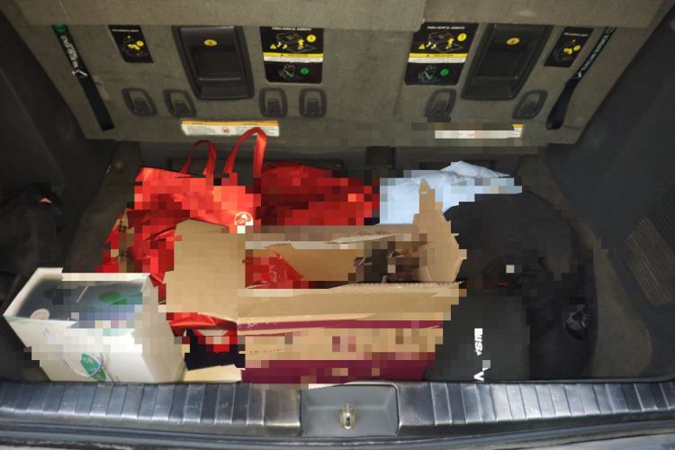 Used Toyota SIENNA  Trunk