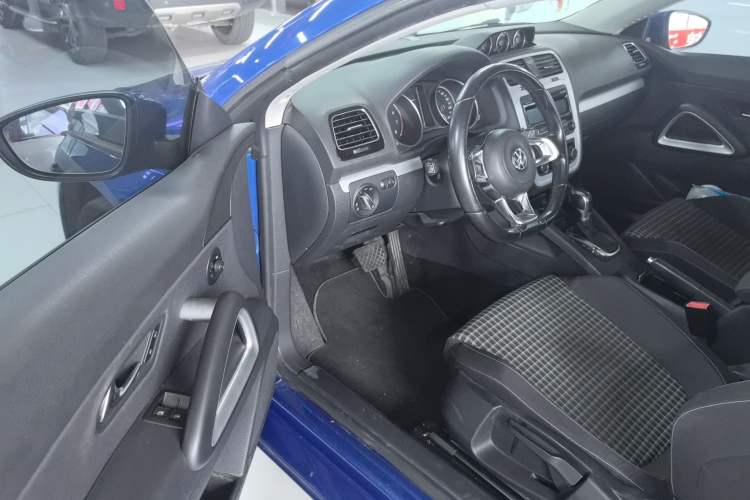 Used Volkswagen Scirocco 2015 1.4TSI Fashion Edition Driver Seat