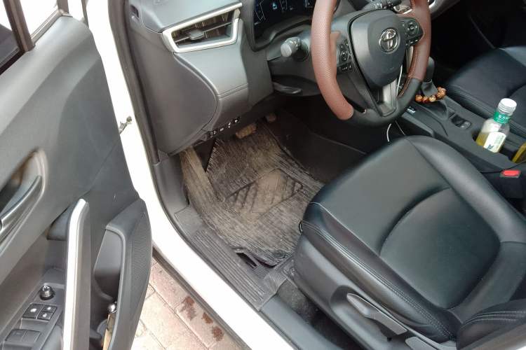 Used Toyota Corolla Cross 2024 2.0L Elite Edition
