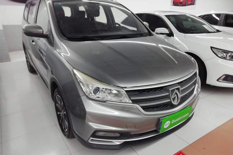 Used Baojun 730 2021 1.5T CVT Fashion Version 7 Seats