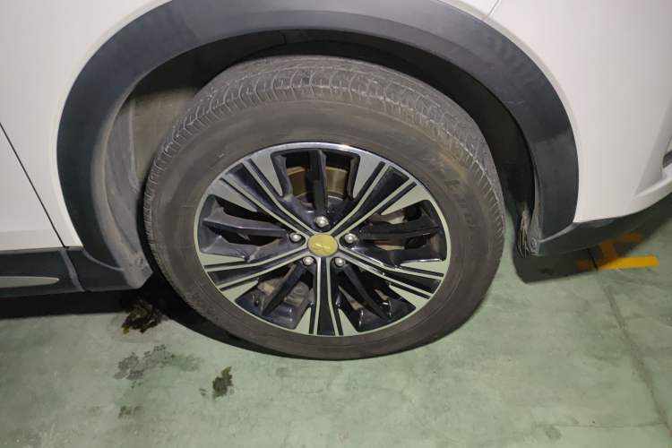 Used Mitsubishi Eclipse Cross 2021 1.5T CVT Two-Wheel Drive Dream Edition Right Front Wheel Hub