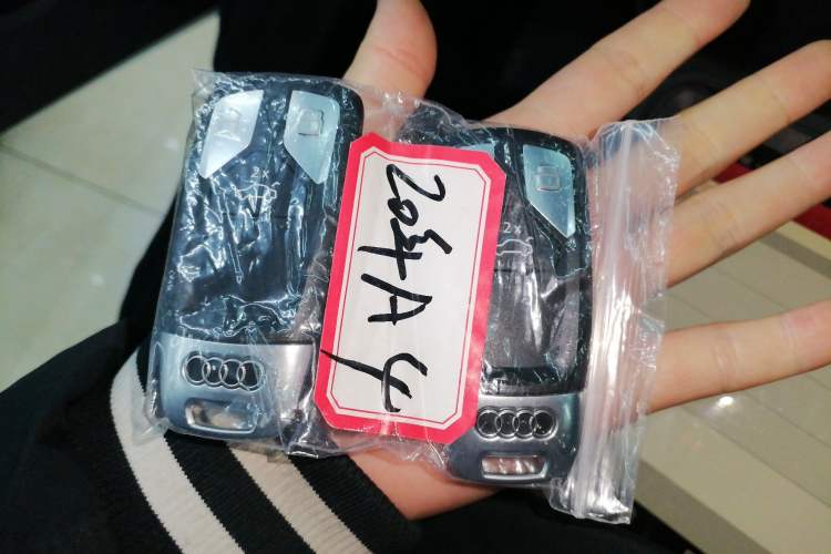 Used Audi A4L 2019 40 TFSI Fashion Edition China VI Emission Standard