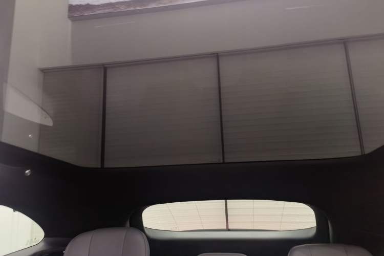 Used Xiaomi Auto YU7 2025 Ultra-Long Range All-Wheel Drive Pro Version
