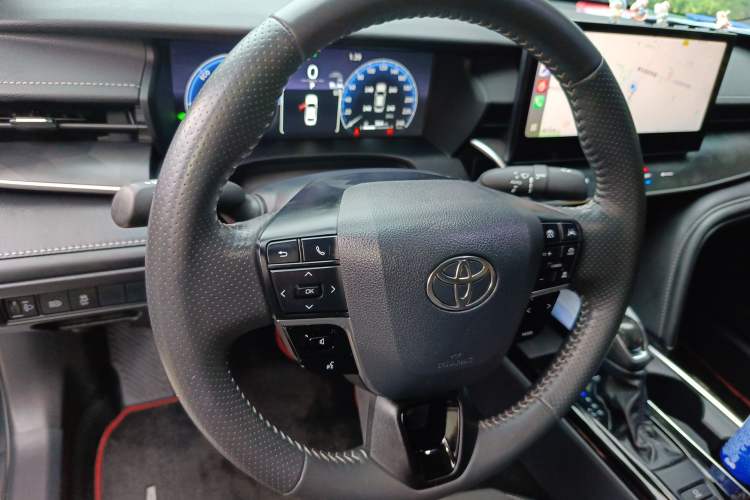 Used Toyota Camry 2024 Dual-Motor 2.0HS Sport Edition Steering Wheel