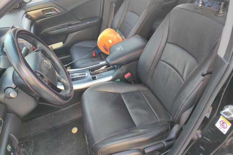 Used Honda Accord 2015 2.0L LX Comfort Edition
