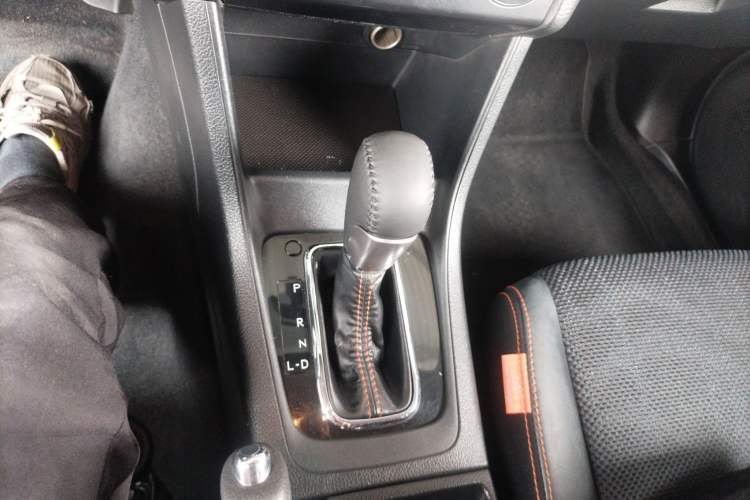 Used Subaru XV 2015 2.0i Special Edition Sport Model