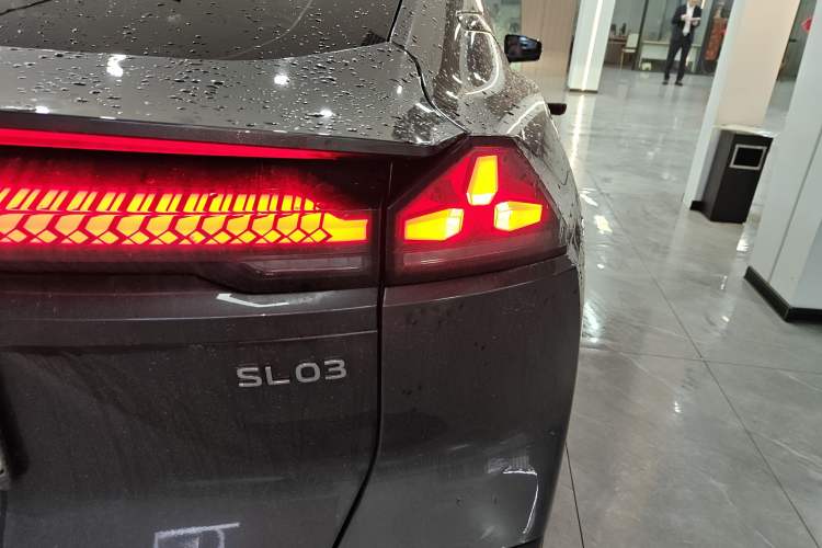 Used Deepal SL03 2022 515 Pure Electric Version Right Rear Taillight