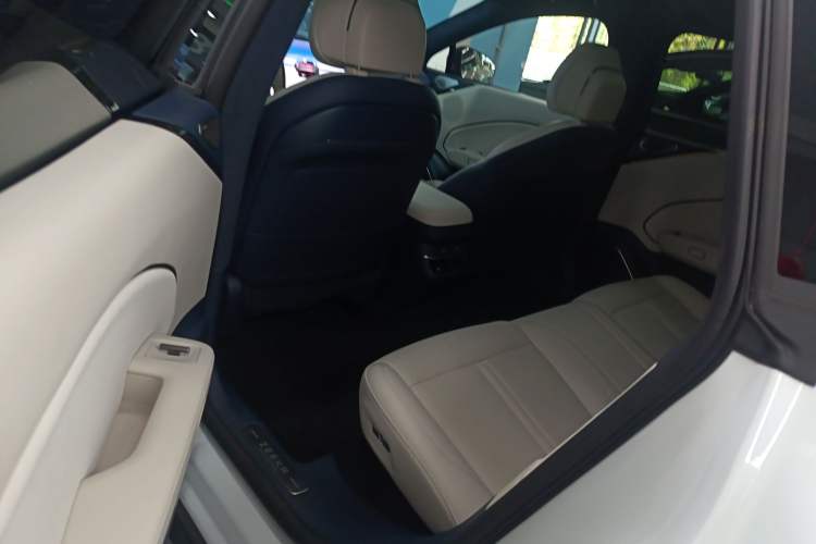 Used Zeekr 007 2025 Rear-Drive Intelligent Driving Version 75 kWh
