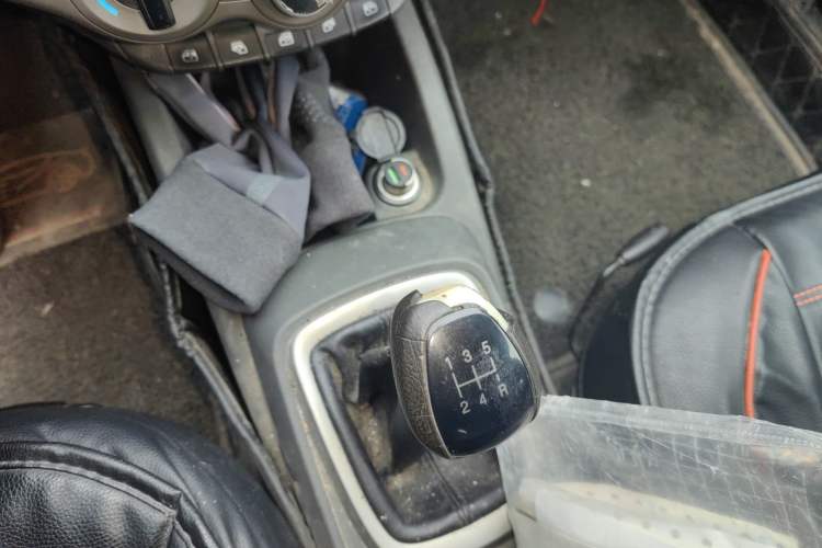 Used Chevrolet Sail 2015 Sail 3 1.3L Manual Warm Edition