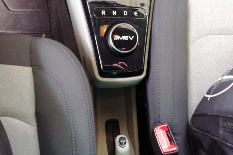 Used JMEV Xiao Qilin 2024 201km Comfort Version Gear Lever