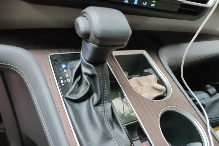 Used Toyota Sienna 2021 2.5L Hybrid Comfort Edition