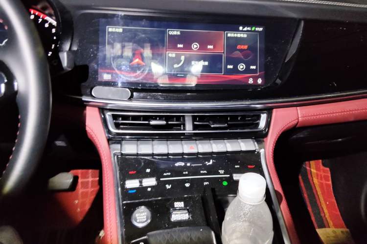 Used CHANGAN CS85 COUPE 2019 1.5T DCT Luxury Version China VI Standard
