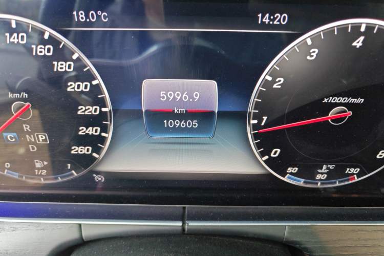 Used Mercedes-Benz E-Class 2019 Restyled E 300 L Sporty and Stylish Edition Odometer Close Up