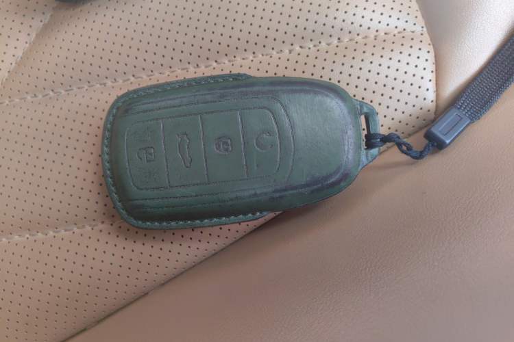 Used Chery Tiggo 8 PRO 2024 Champion Edition 390T Two-Wheel Drive Peak Version 5 Seats