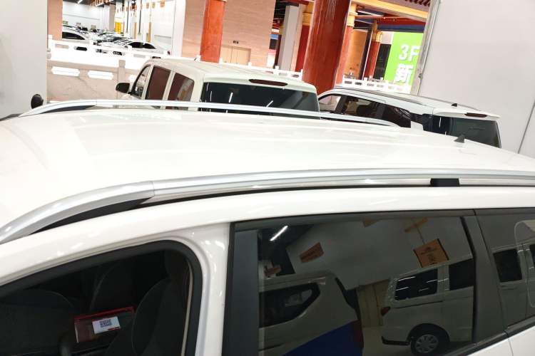 Used Baojun 730 2019 1.5T CVT Fashion Model 7 Seats China VI Emission Standard Roof