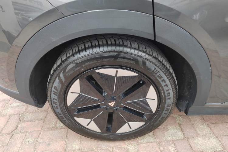 Used Deepal S07 2023 520 Pro Pure Electric Version Exterior 5