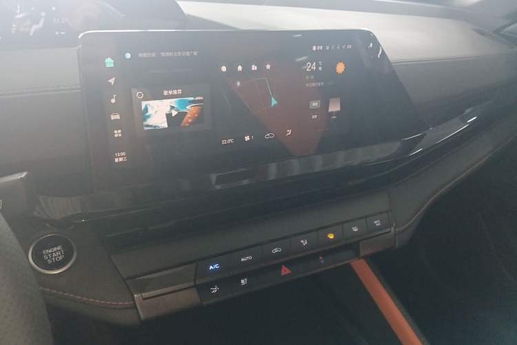 Used CHANGAN UNI-V iDD 2023 Zhidian iDD 1.5T 113km Smart & Fun Version (Rapid Edition) Audio And AC Panel