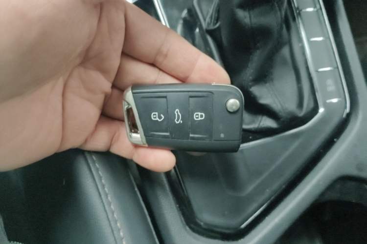 Used Volkswagen Tharu 2021 280TSI Two-Wheel-Drive Luxury Plus Edition
