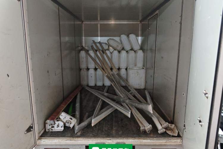 Used Jinbei New Dolphin EV 2023 Comfort-Style Van Corrugated Version 42.3 kWh
