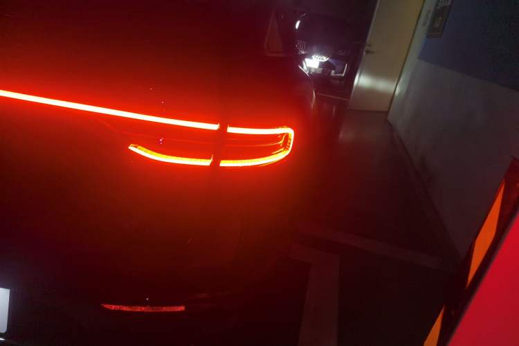 Used Hima Luxeed S7 2024 Pro Model