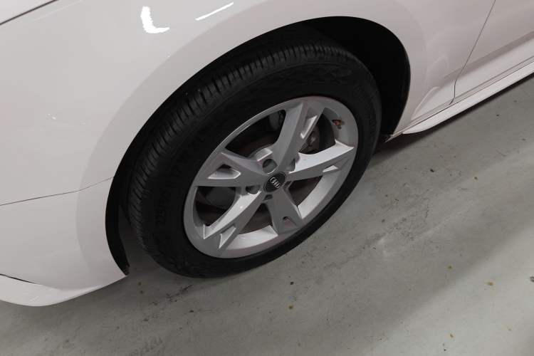 Used Audi A4L 2017 40 TFSI Fashion Model
