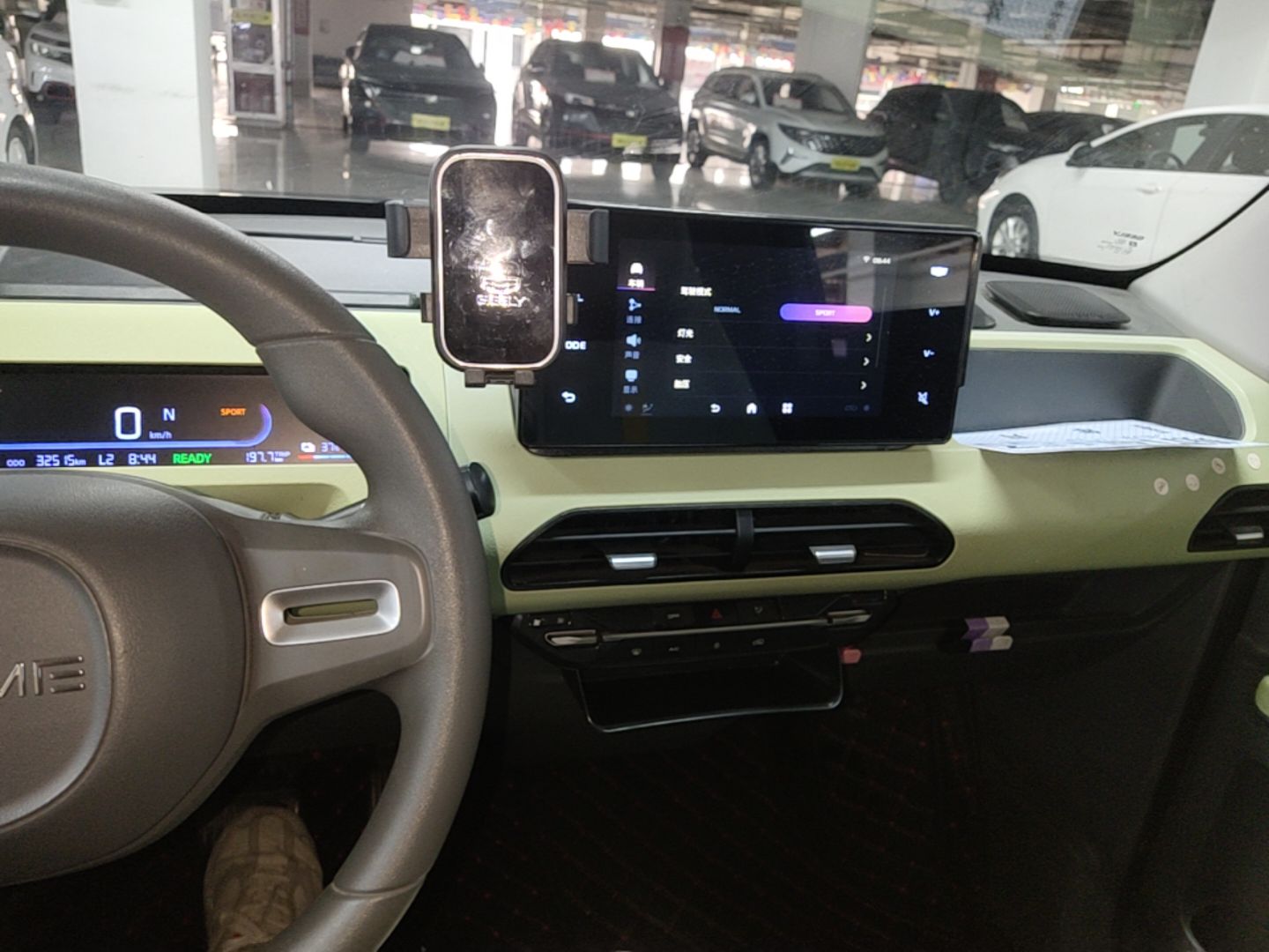 Geely Galaxy Panda 2024 Panda Mini 200km Endurance Bear — снимка 15