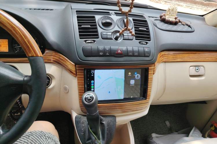 Used Mercedes-Benz Viano 2015 3.0L Partner Edition